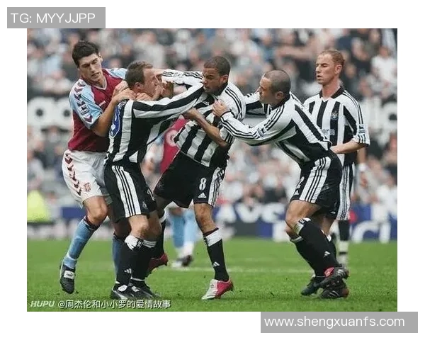 韩国足球明星的崛起与成就背后的故事与启示